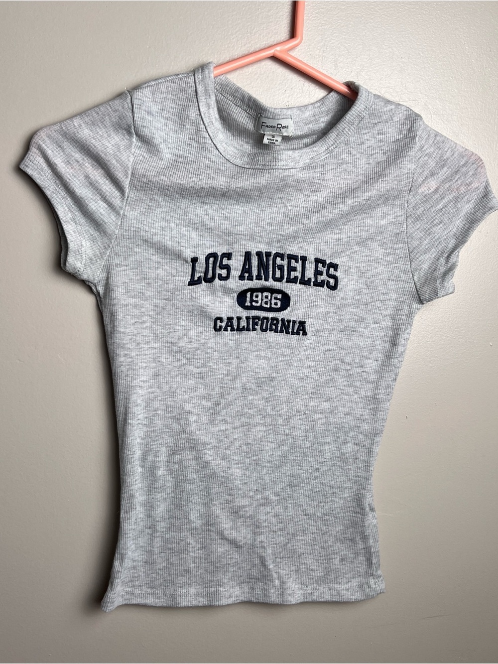 Faded Rose Los Angeles 1986 California Graphic T-Shirt, Size Small, EUC